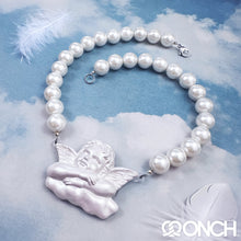 Load image into Gallery viewer, Besty (necklace)