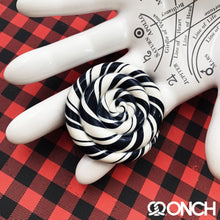 Load image into Gallery viewer, Halloween Candy Ring