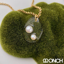 Load image into Gallery viewer, Pearldrop necklace