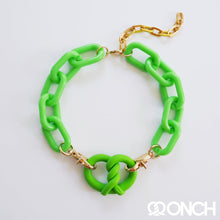 Load image into Gallery viewer, Chunky chain ONCH Pretzel necklaces