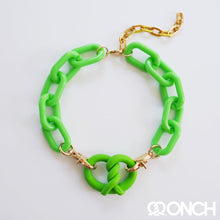 Load image into Gallery viewer, Chunky chain ONCH Pretzel necklaces
